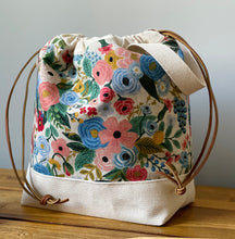 Load image into Gallery viewer, NEW! Spring floral large craft project bag
