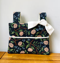 Load image into Gallery viewer, Elegant navy floral walker bag