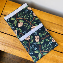 Load image into Gallery viewer, Elegant navy mini walker bag