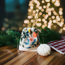 Load image into Gallery viewer, Citrus and Flora crafting project tote