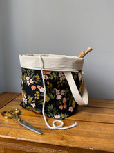 Load image into Gallery viewer, XL knitting project bag in black citrus