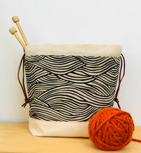 Load image into Gallery viewer, Modern black craft project bag