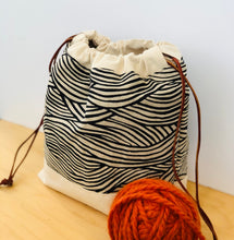 Load image into Gallery viewer, Modern black craft project bag