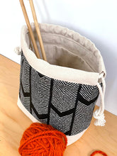 Load image into Gallery viewer, Minimalist black and white crafter's project bag