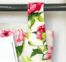 Load image into Gallery viewer, Pretty pink floral walker bag