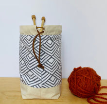 Load image into Gallery viewer, Modern boho crafter's project bag