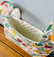 Load image into Gallery viewer, Rifle Paper Co Camont walker bag with pockets