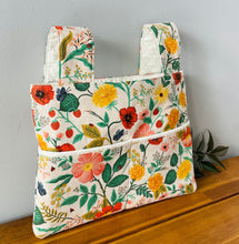 Load image into Gallery viewer, Rifle Paper Co Camont walker bag with pockets