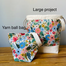 Load image into Gallery viewer, Knitter's yarn ball bag in spring floral