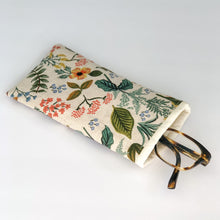 Load image into Gallery viewer, Rifle Paper Co Amalfi floral soft glasses case