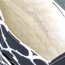 Load image into Gallery viewer, Elegant black and white lattice walker bag