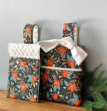 Load image into Gallery viewer, Rifle Paper Co poinsettia Christmas walker bag