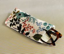 Load image into Gallery viewer, Amalfi Gardens Floral Padded Glasses Case – Linen Cotton Quilted Sleeve for Sunglasses &amp; Reading Glasses | Stylish Protective Cover
