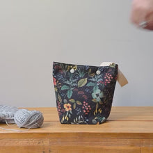 Load and play video in Gallery viewer, Black Amalfi gardens mini project bag with handle
