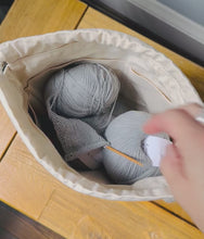 Load and play video in Gallery viewer, Black Amalfi floral project bag
