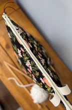 Load image into Gallery viewer, XL knitting project bag in black citrus
