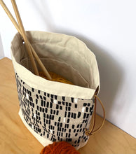Load image into Gallery viewer, Figo modern crafters project bag
